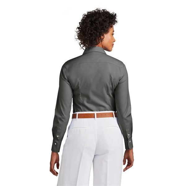 Women's Wrinkle-Free Stretch Pinpoint Shirt