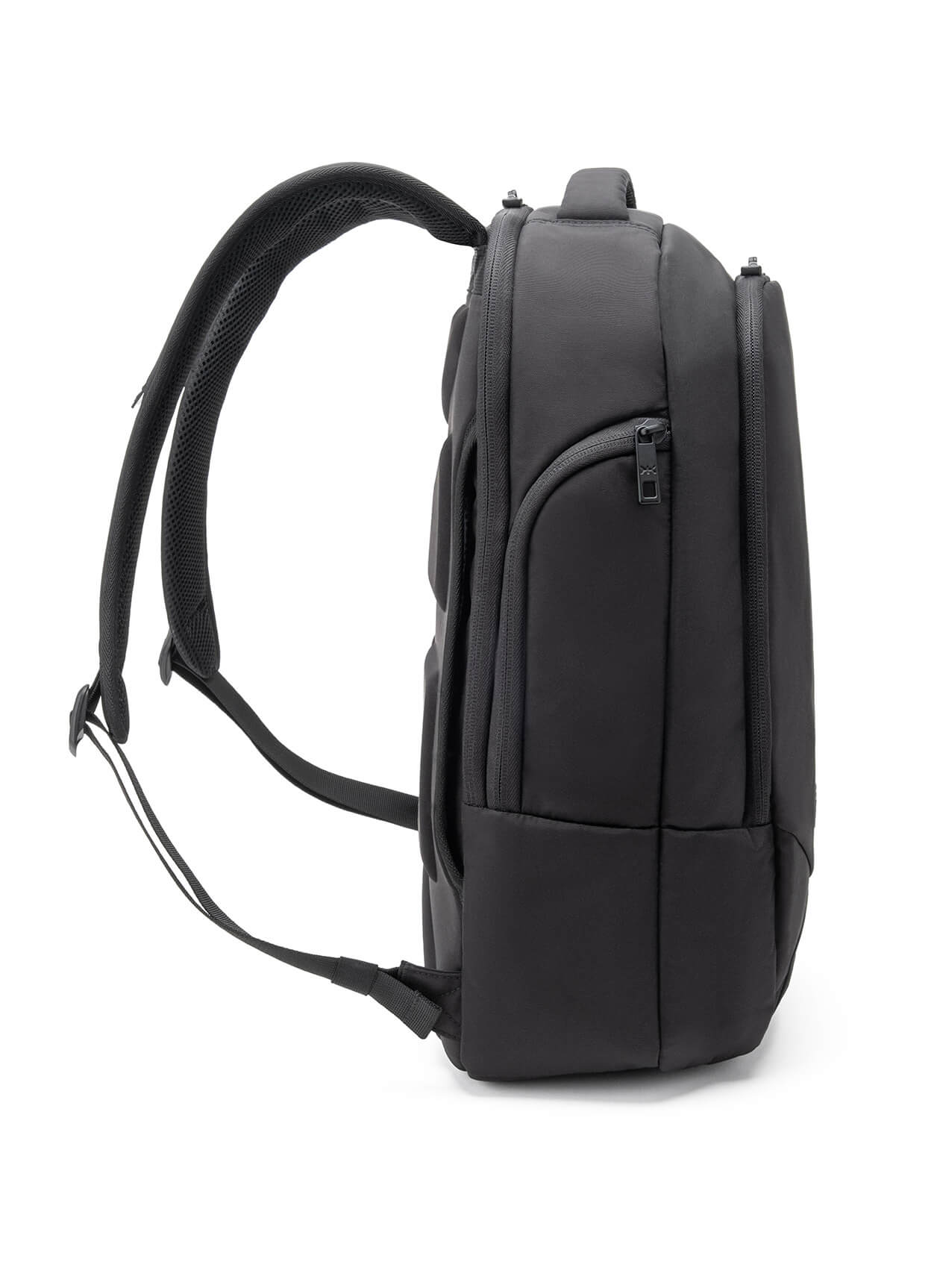 KNACK Series 2 Medium Laptop Backpack