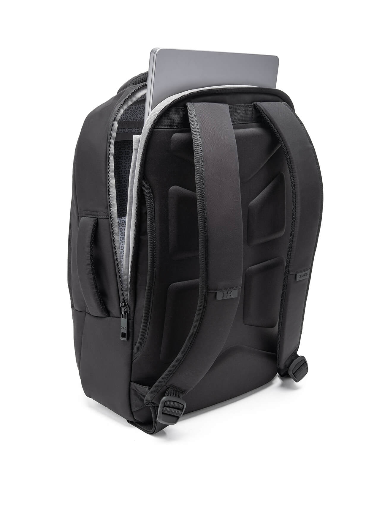 KNACK Series 2 Medium Laptop Backpack